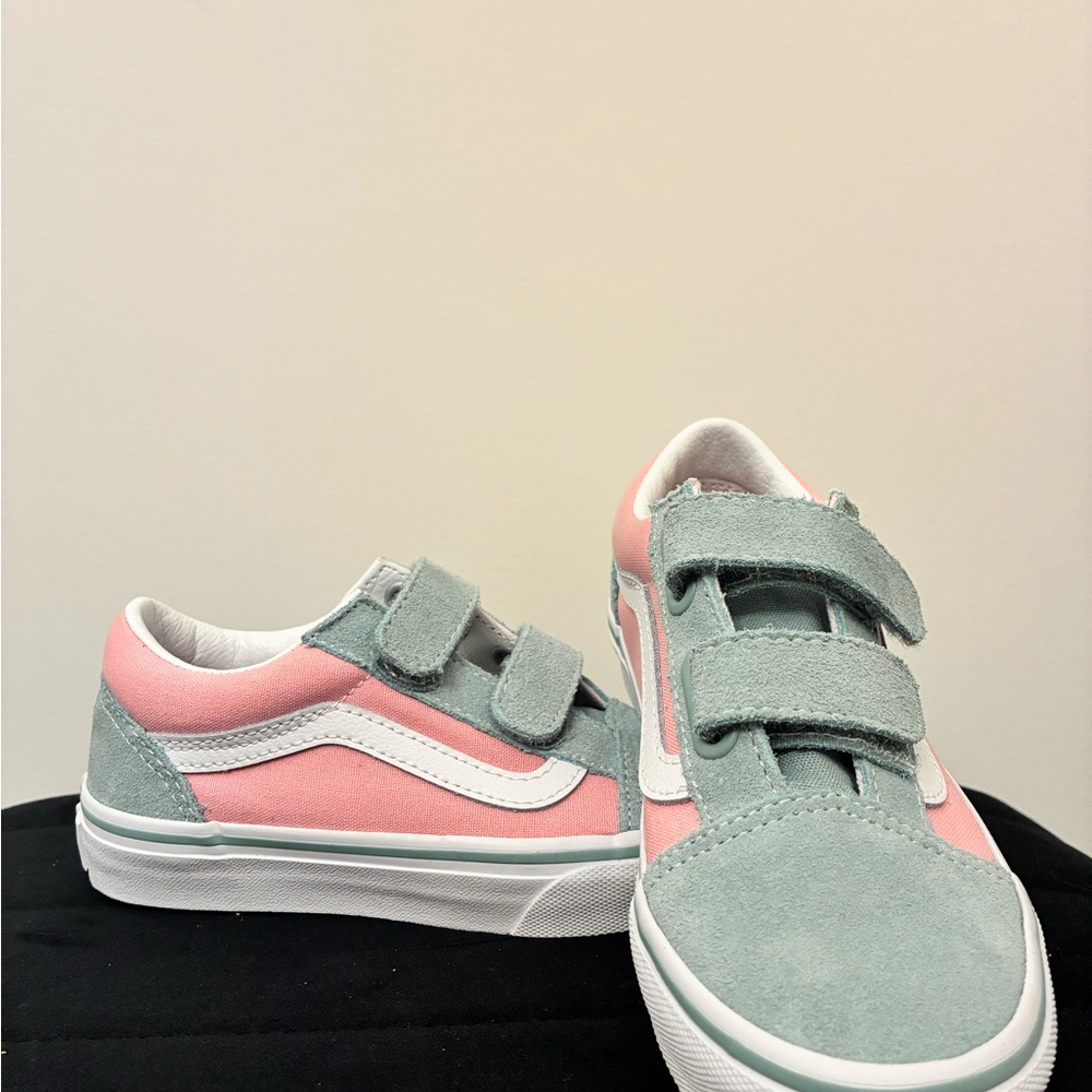 NEW Vans Kids Old Skool V Sneakers - Pink and Seafoam Green
